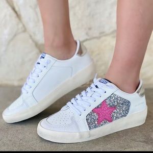 NWT Vintage Havana Quinn silver Glitter/Pink Star Size 8